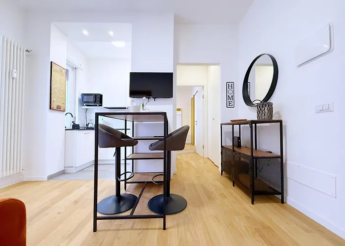 Viale Monza AB Suites - 2 bedroom- 15 min dal Duomo