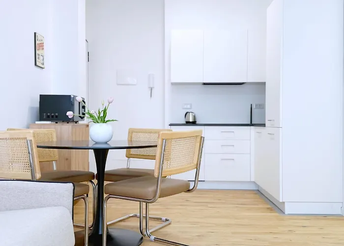 Viale Monza AB Suites - 2 bedroom- 15 min dal Duomo